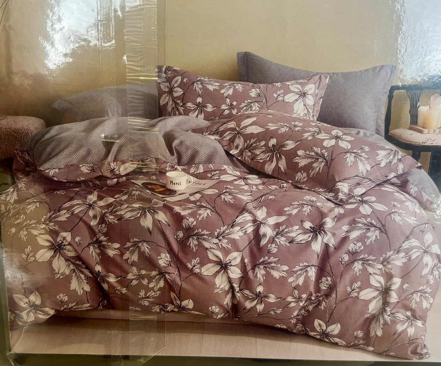 Queen size Quilt and Pillowcase set