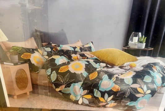 Queen size Quilt and Pillowcase set