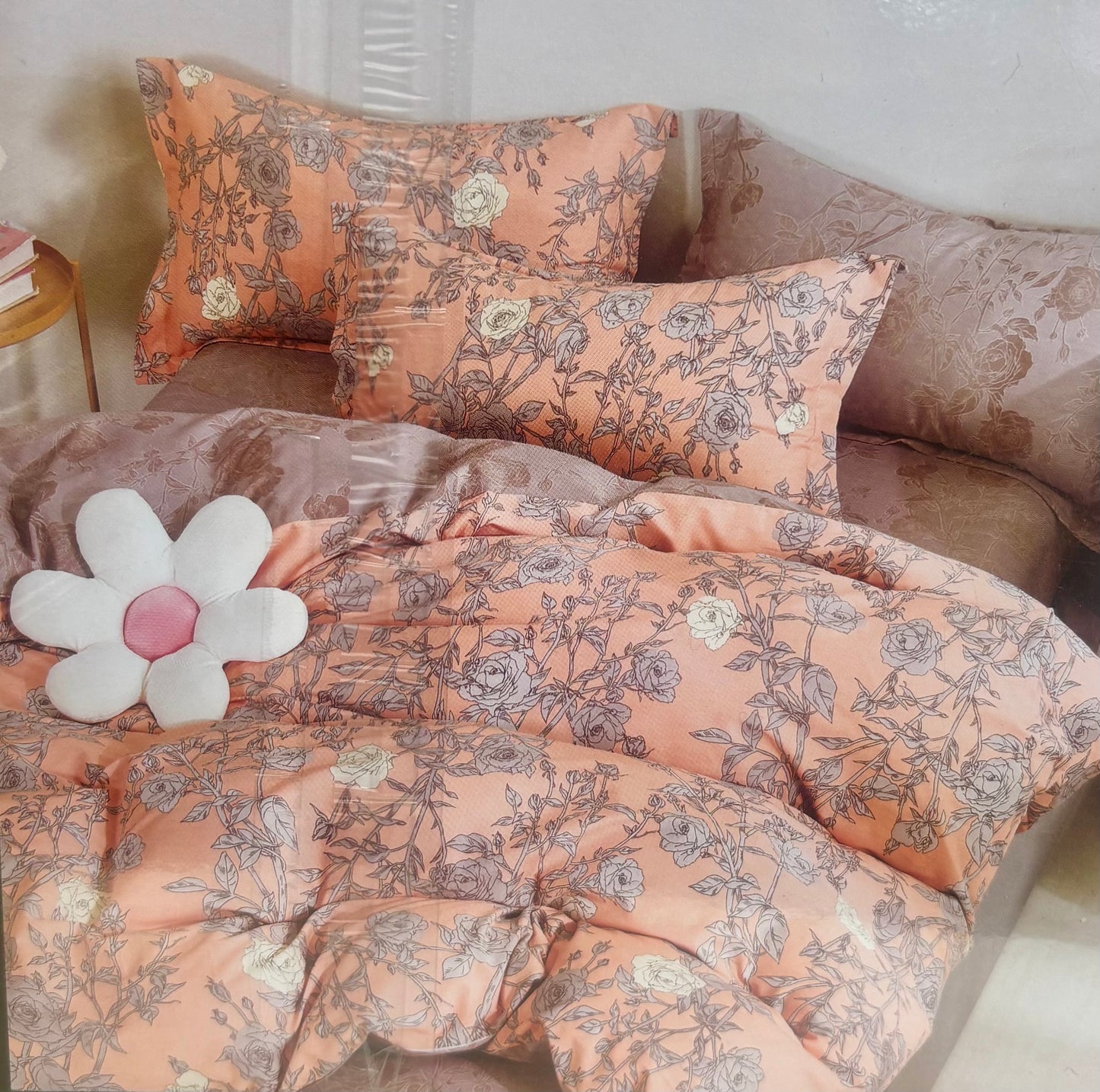Queen size Quilt and Pillowcase set